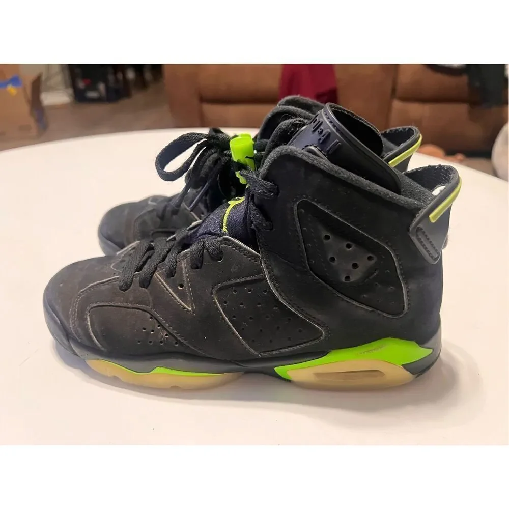 Nike Kids 5Y Air Jordan 6 Retro Sneakers Black Green Neon Basketball Shoes Gym